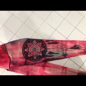 Onzie 7/8 length dream catcher leggings